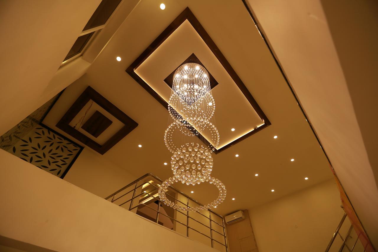 Elite Inn Chennai Exteriör bild